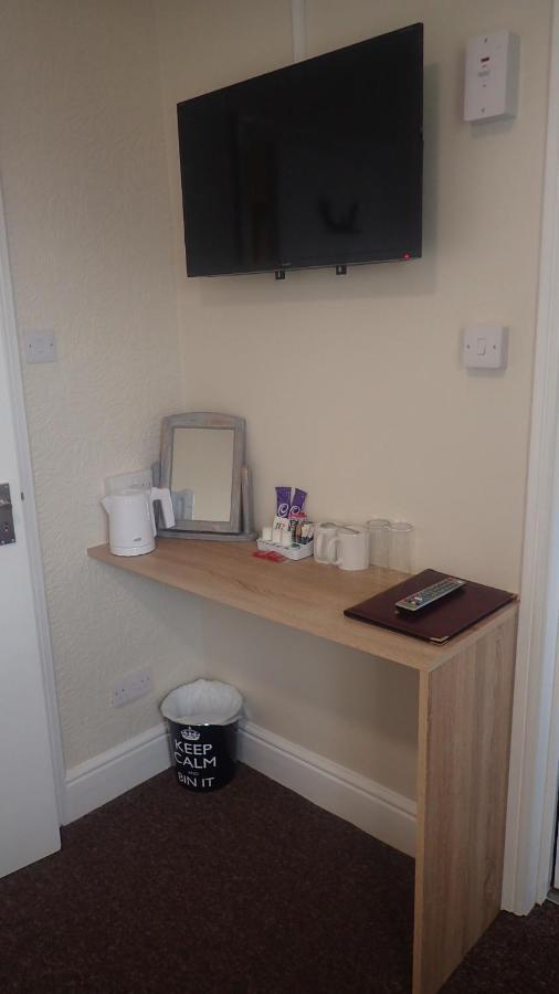 The Victoria Guest House Mablethorpe Eksteriør bilde