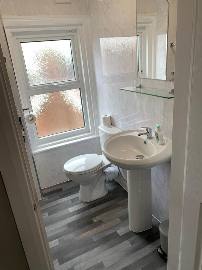 The Victoria Guest House Mablethorpe Eksteriør bilde